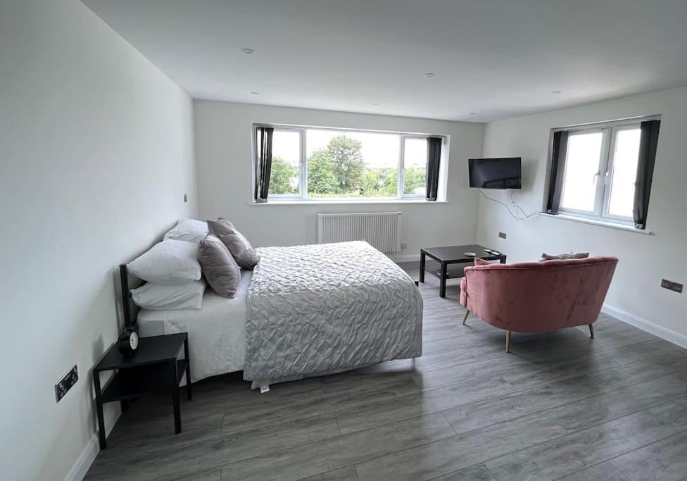 Apartment In *